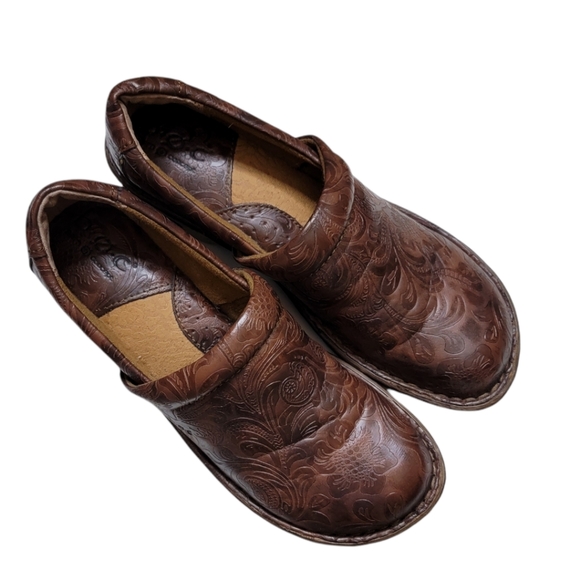Born Shoes - BORN EMBOSSED CLOGS